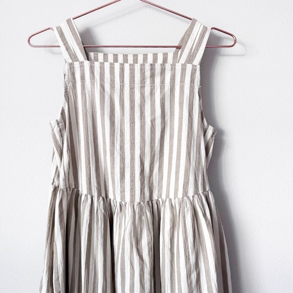 Everlane Seersucker Beige and White Striped Midi Dress - Picture 11 of 12